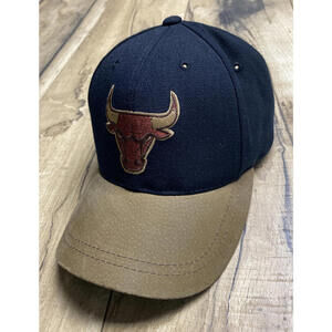 90s Chicago Bulls NBA Vintage Strapback Hat Cap American Needle  Suede Bill .